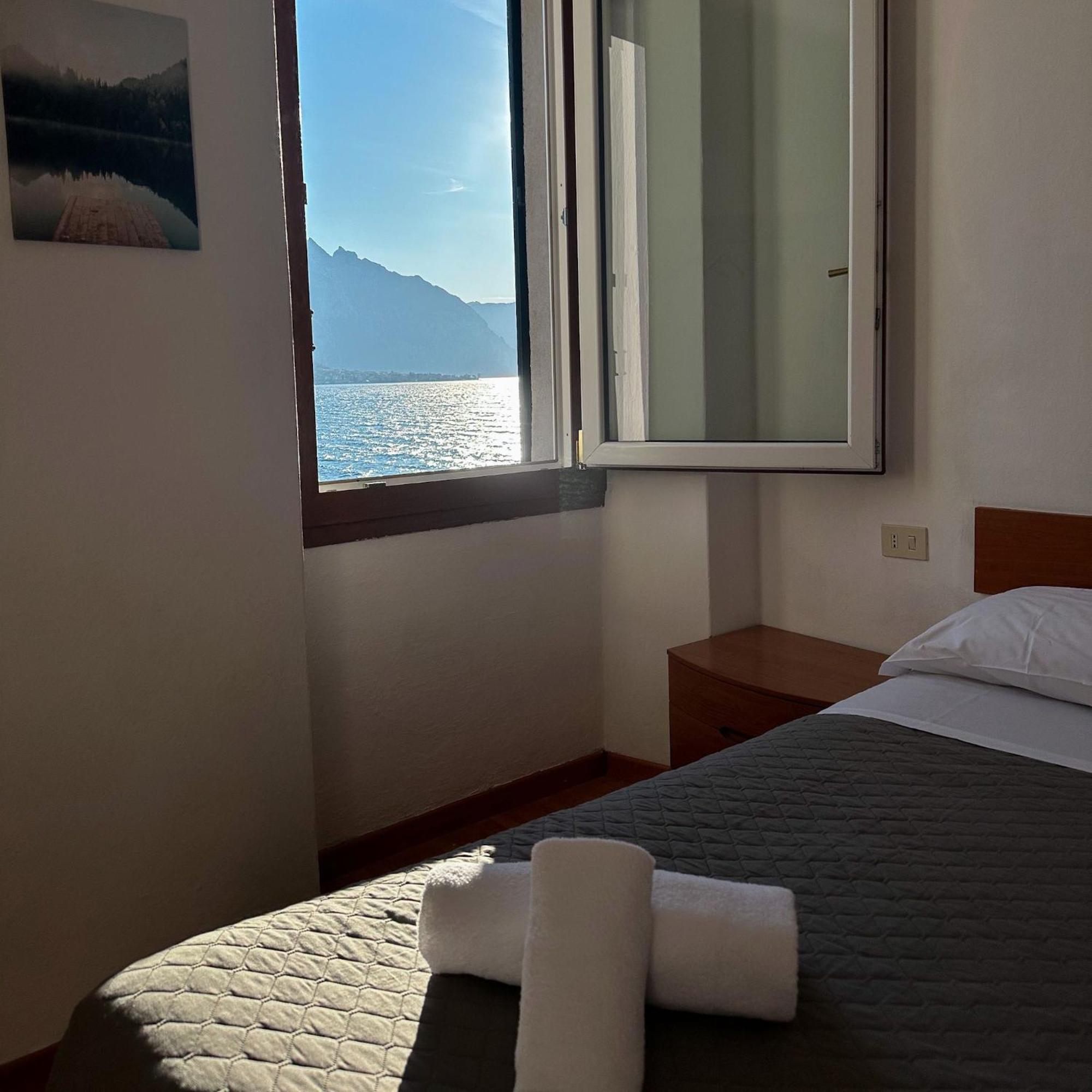 Renzo E Lucia Lake View Apartment Oliveto Lario Room photo
