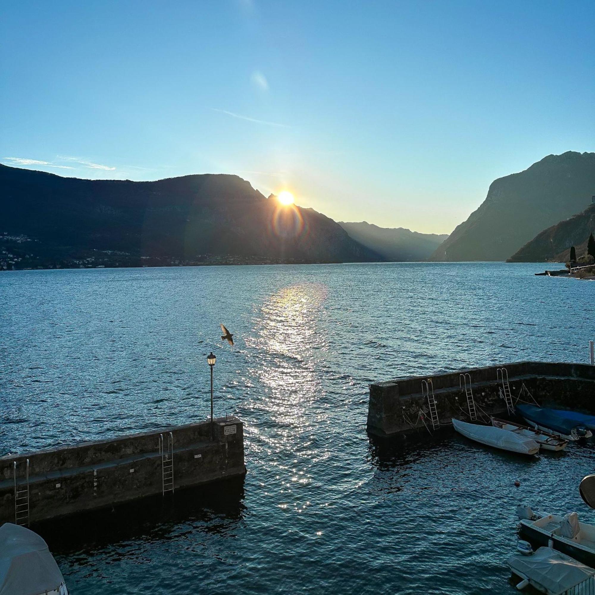 Renzo E Lucia Lake View Apartment Oliveto Lario Room photo